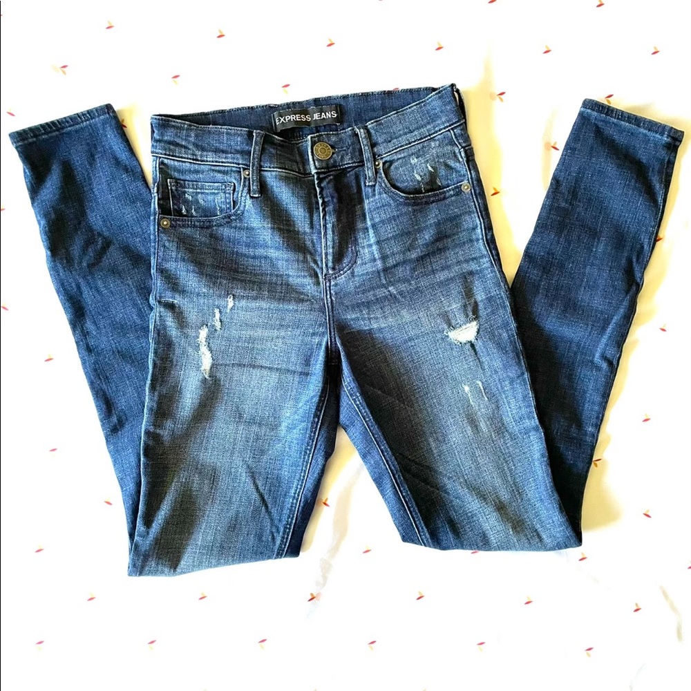 Express Jeans High Rise
